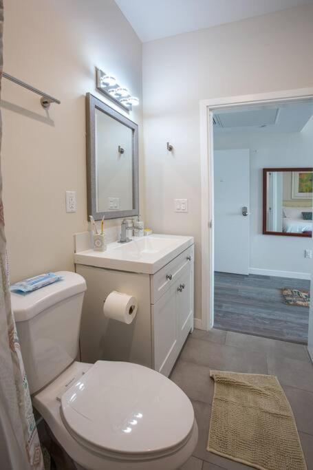 Cali King Size One Bedroom Luxurious In Dtsd Appartamento
